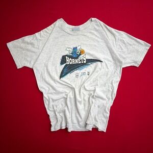 VTG Charlotte Hornets Zubaz Shirt Mens Medium Grey NBA 90s T-Shirt